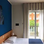 Hotel Hotel La Maison By Aldebaran 3*