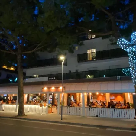 La Maison By Hotel Aldebaran فندق