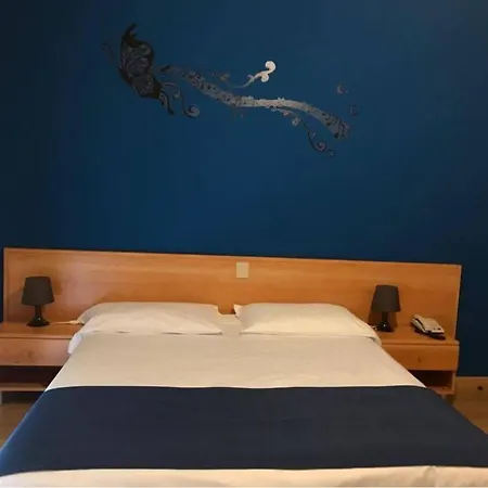 La Maison By Aldebaran Hotel