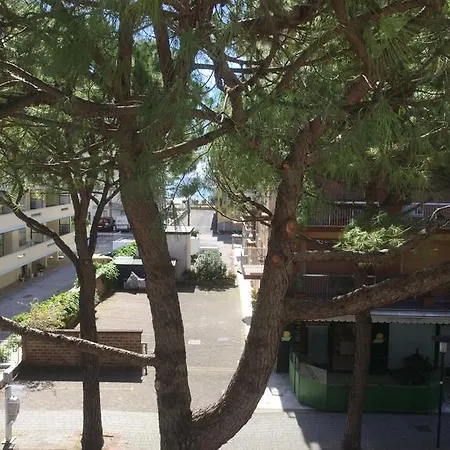 La Maison By Aldebaran Hotel 3*